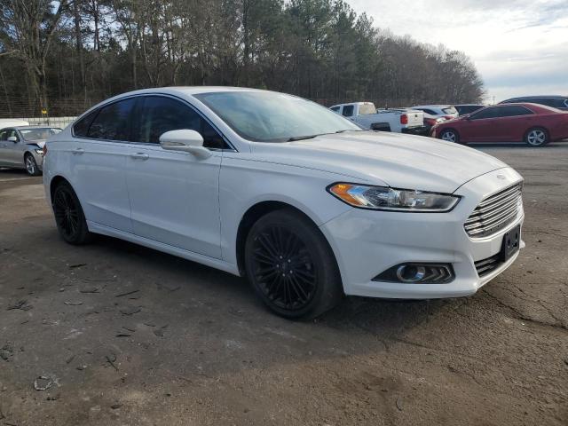 3FA6P0HD0ER315830 - 2014 FORD FUSION SE WHITE photo 4