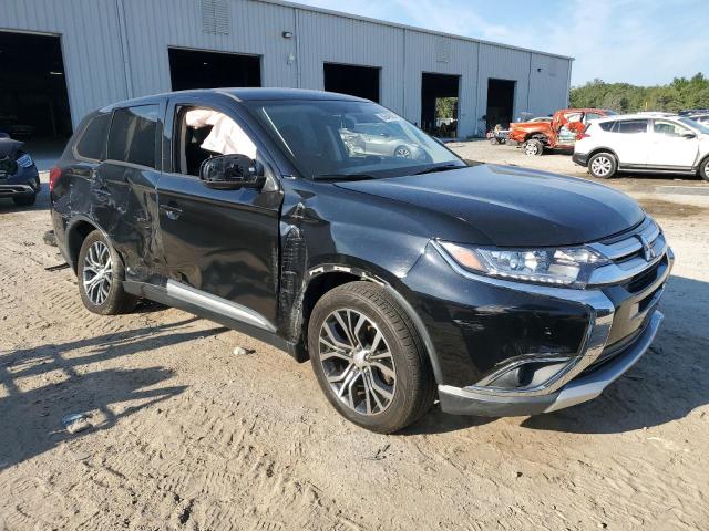 JA4AZ3A30JJ006214 - 2018 MITSUBISHI OUTLANDER SE BLACK photo 4