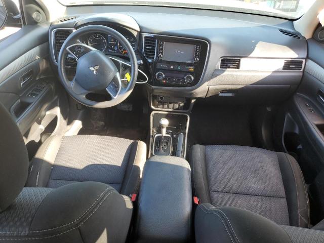 JA4AZ3A30JJ006214 - 2018 MITSUBISHI OUTLANDER SE BLACK photo 8