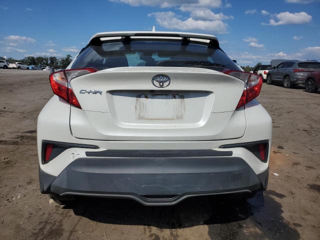 NMTKHMBX6JR017952 - 2018 TOYOTA C-HR XLE أبيض صورة 6