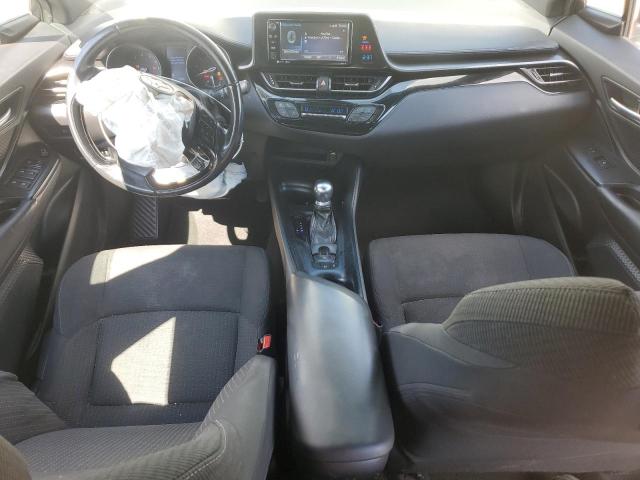 NMTKHMBX6JR017952 - 2018 TOYOTA C-HR XLE أبيض صورة 8