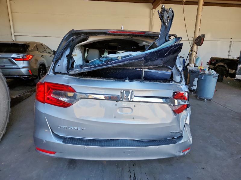 5FNRL6H86JB042493 - 2018 HONDA ODYSSEY TOURING Сұр фото 6