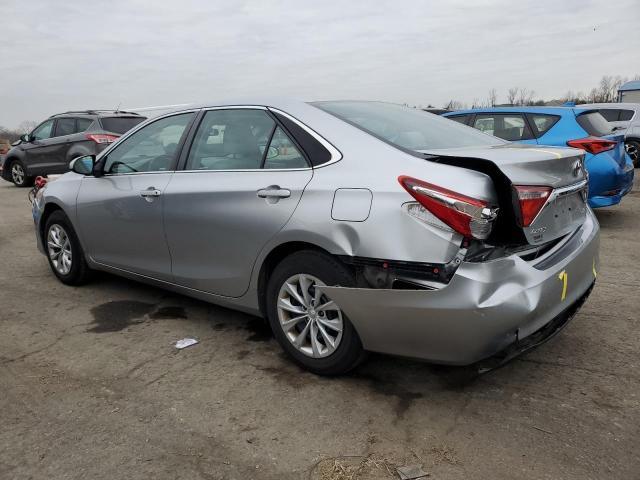 4T1BF1FK0HU741738 - 2017 TOYOTA CAMRY LE SILVER photo 2