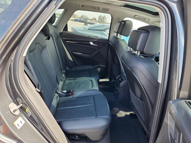 WA1BNAFY8J2227417 - 2018 AUDI Q5 PREMIUM PLUS GRAY photo 11