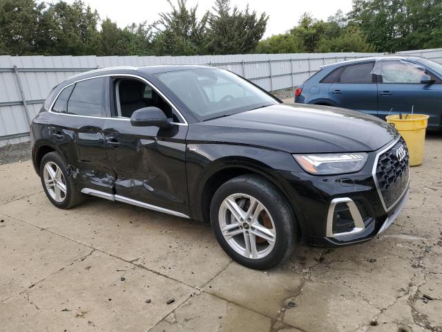 WA1F2AFYXM2044289 - 2021 AUDI Q5 PRESTIGE BLACK photo 4