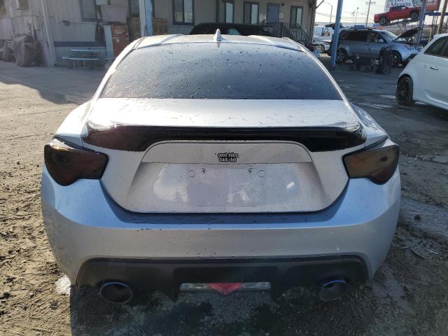 JF1ZNAA14F8712324 - 2015 TOYOTA SCION FR-S Gümüş foto 6