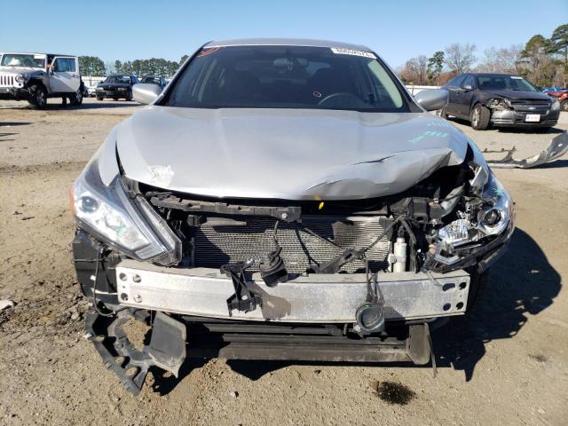 1N4AL3AP4HN347389 - 2017 NISSAN ALTIMA 2.5 SILVER photo 5