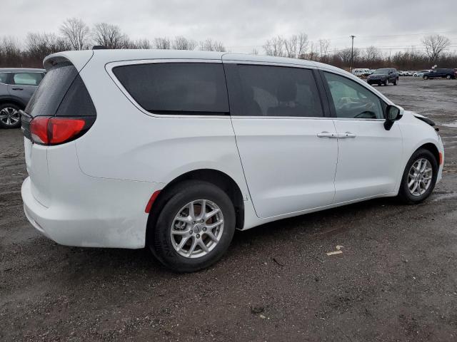 2C4RC1CG1PR535707 - 2023 CHRYSLER VOYAGER LX WHITE photo 3