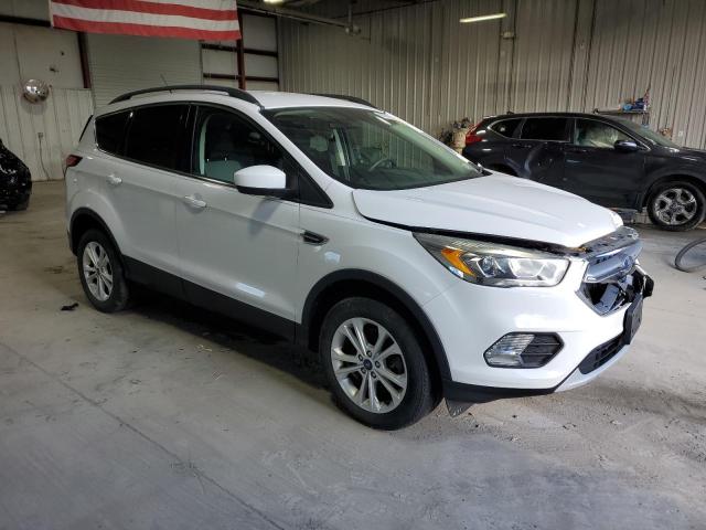 1FMCU9GD9HUE20192 - 2017 FORD ESCAPE SE WHITE photo 4