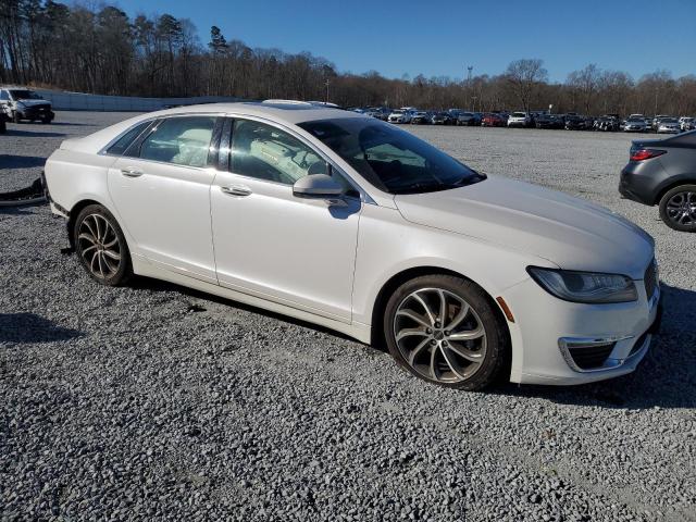 3LN6L5D94KR619240 - 2019 LINCOLN MKZ RESERVE I WHITE photo 4