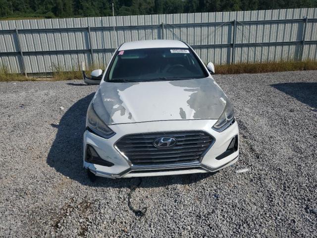 5NPE24AF3JH609789 - 2018 HYUNDAI SONATA SE Blanc photo 5