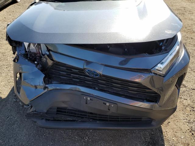 4T3RWRFV2PU084597 - 2023 TOYOTA RAV4 XLE Grafitowy zdjęcie 12