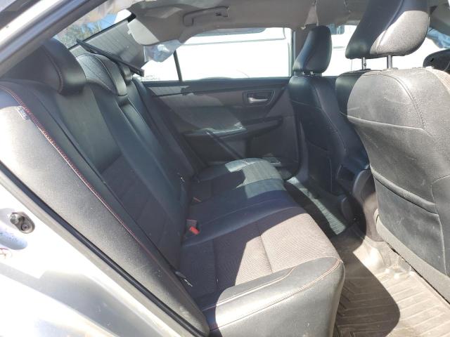 4T1BF1FK8GU139023 - 2016 TOYOTA CAMRY LE SILVER photo 10