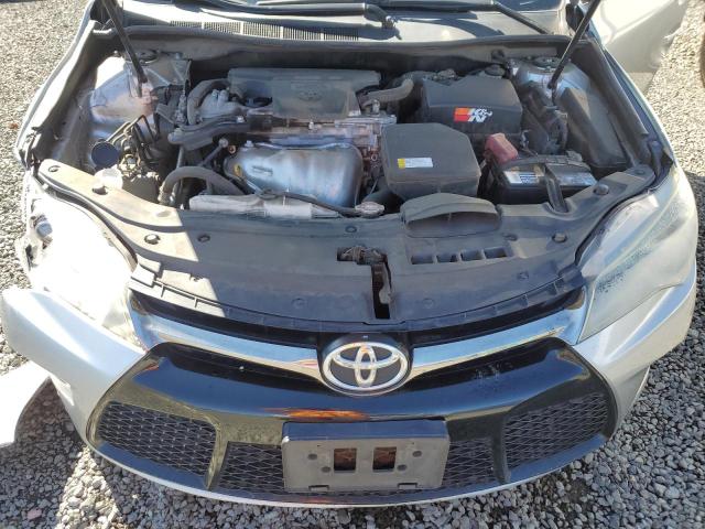 4T1BF1FK8GU139023 - 2016 TOYOTA CAMRY LE SILVER photo 11