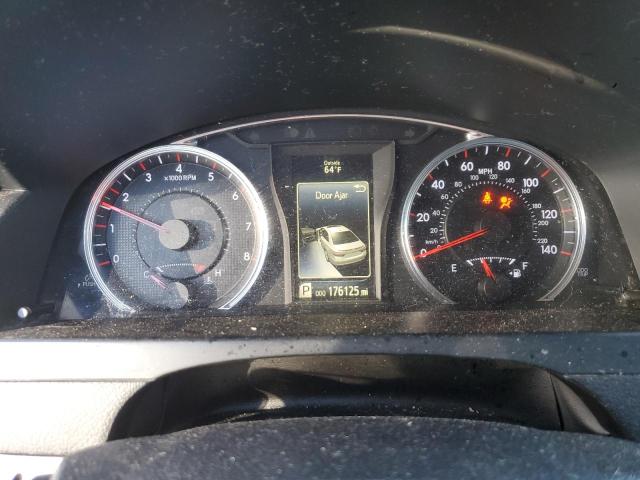 4T1BF1FK8GU139023 - 2016 TOYOTA CAMRY LE SILVER photo 9