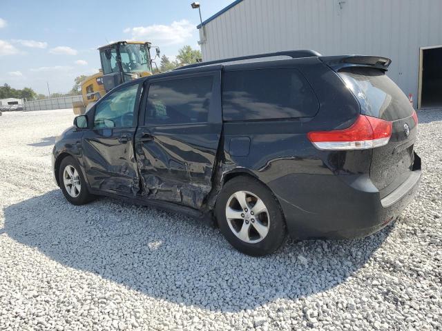 5TDKK3DC3DS339931 - 2013 TOYOTA SIENNA LE BLACK photo 2