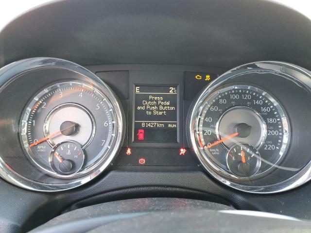 2C4RC1CG4GR285900 - 2016 CHRYSLER TOWN & COU TOURING L WHITE photo 9