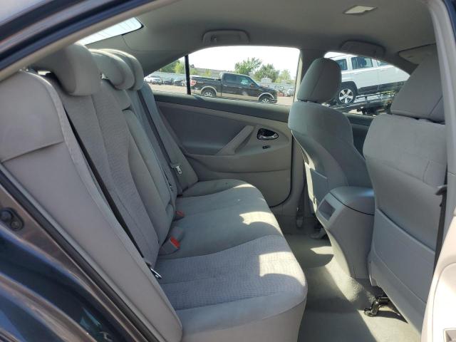 4T4BF3EK7BR180237 - 2011 TOYOTA CAMRY BASE GRAY photo 10