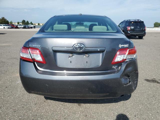4T4BF3EK7BR180237 - 2011 TOYOTA CAMRY BASE GRAY photo 6