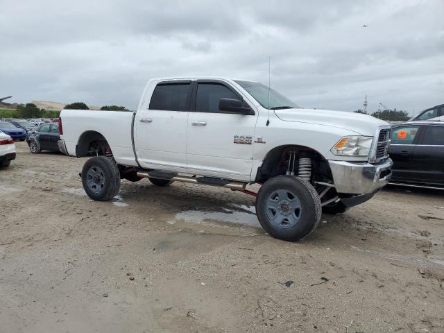 3C6UR5DL6HG620231 - 2017 RAM 2500 SLT WHITE photo 4