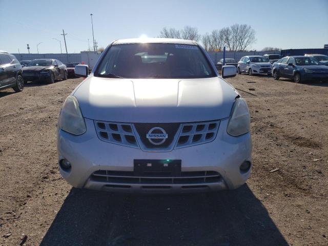 JN8AS5MV7DW601298 - 2013 NISSAN ROGUE S SILVER photo 5