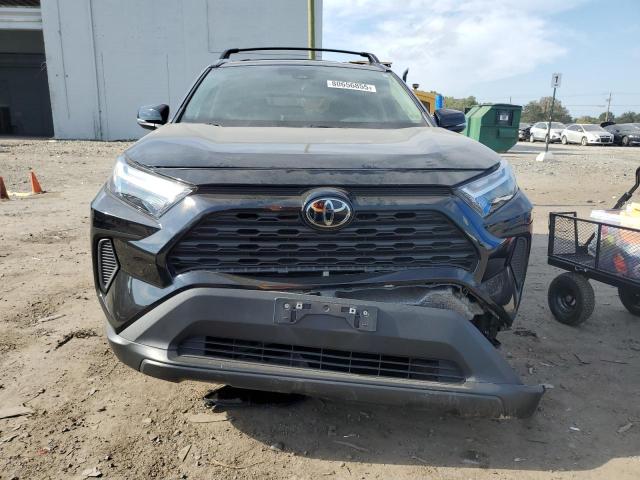 2T3P1RFV6PC388863 - 2023 TOYOTA RAV4 XLE BLACK photo 5