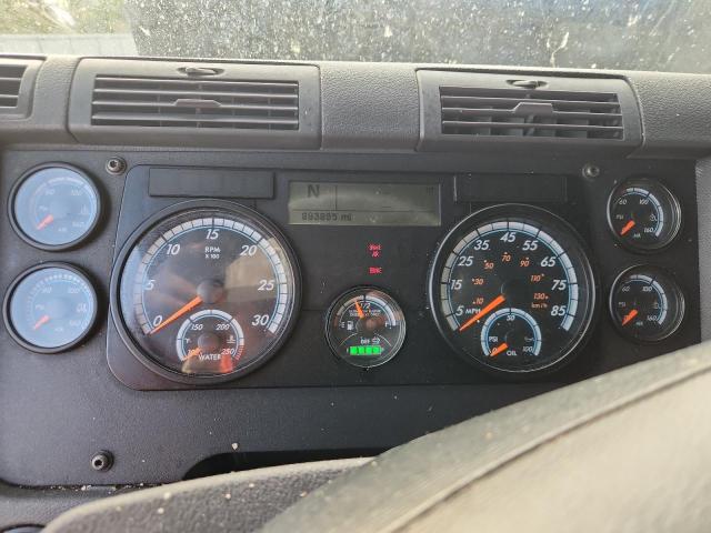 3AKJGLDV3ESFY5704 - 2014 FREIGHTLINER CASCADIA 1 BLUE photo 8