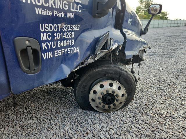 3AKJGLDV3ESFY5704 - 2014 FREIGHTLINER CASCADIA 1 BLUE photo 9