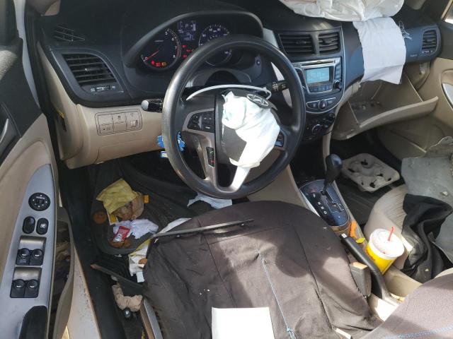 KMHCT4AE5HU283758 - 2017 HYUNDAI ACCENT SE Weiß Foto 13