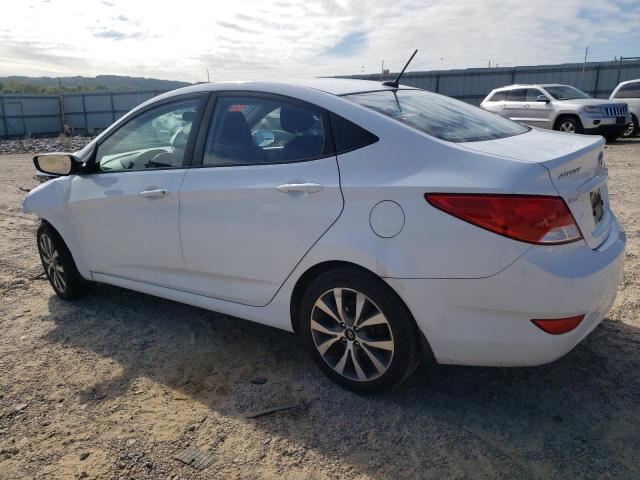KMHCT4AE5HU283758 - 2017 HYUNDAI ACCENT SE Weiß Foto 3