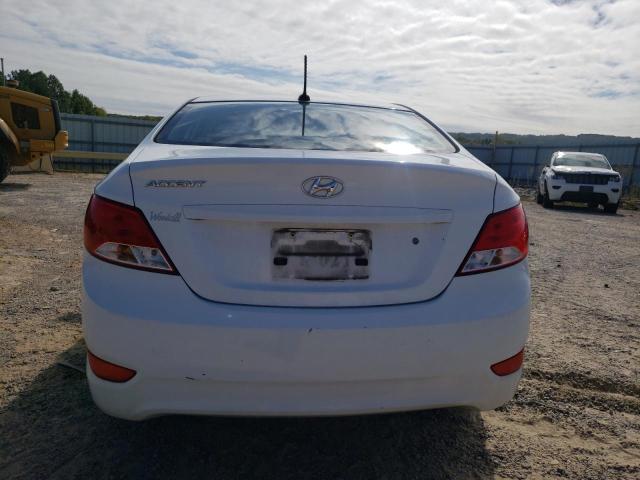 KMHCT4AE5HU283758 - 2017 HYUNDAI ACCENT SE Weiß Foto 9