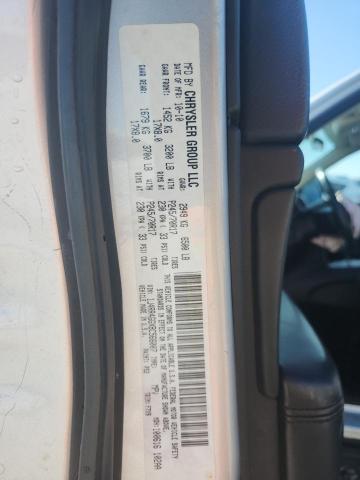 1J4RR4GGXBC566007 - 2011 JEEP GRAND CHER LAREDO 银色 照片 12