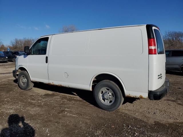 1GCWGFBA7C1122125 - 2012 CHEVROLET EXPRESS G2 WHITE photo 2