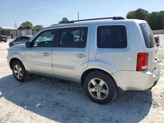 5FNYF3H51AB017122 - 2010 HONDA PILOT EXL SILVER photo 2
