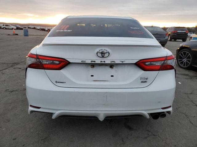 4T1B11HK2JU039227 - 2018 TOYOTA CAMRY L WHITE photo 6