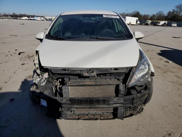 KNADM4A31E6335999 - 2014 KIA RIO LX WHITE photo 5