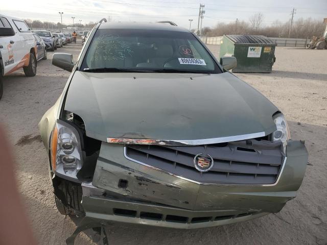 1GYEE637X50181886 - 2005 CADILLAC SRX GREEN photo 5