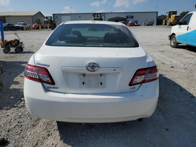 4T1BF3EK8BU703730 - 2011 TOYOTA CAMRY BASE WHITE photo 6