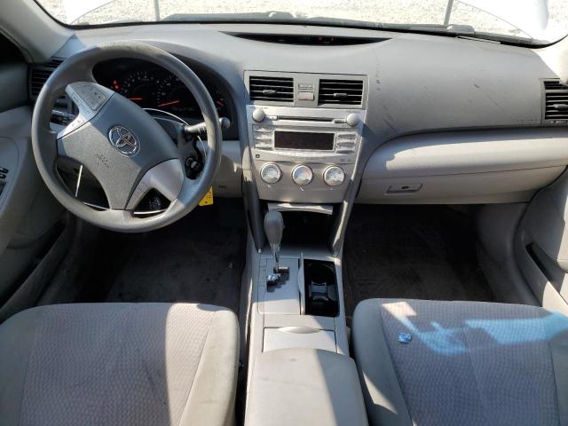4T1BF3EK8BU703730 - 2011 TOYOTA CAMRY BASE WHITE photo 8