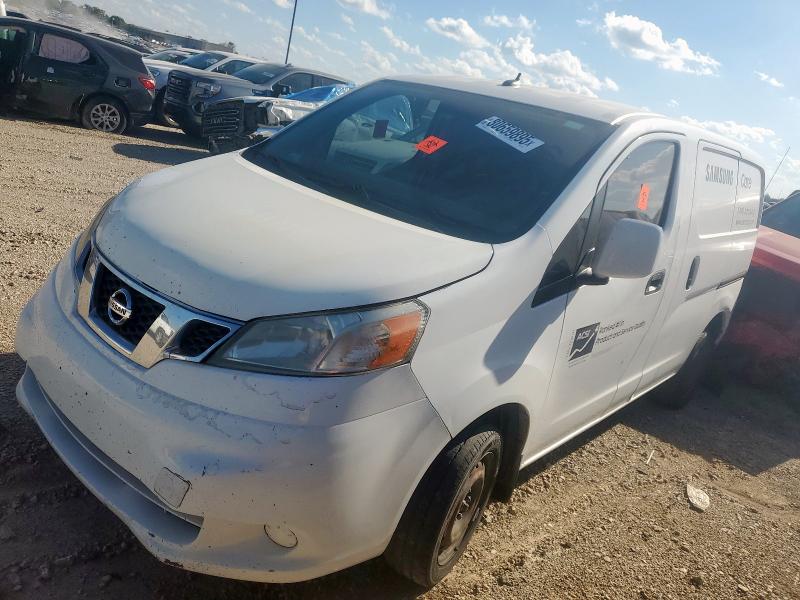 2015 NISSAN NV200 2.5S, 