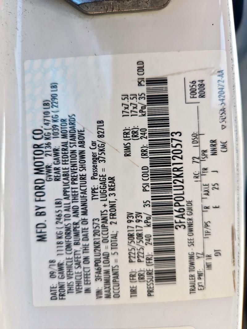 3FA6P0LU2KR120573 - 2019 FORD FUSION SE WHITE photo 12