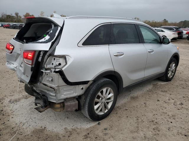 5XYPG4A33JG349269 - 2018 KIA SORENTO LX SILVER photo 3