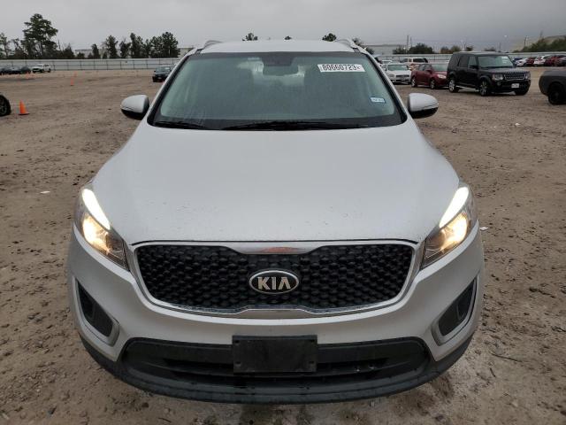 5XYPG4A33JG349269 - 2018 KIA SORENTO LX SILVER photo 5