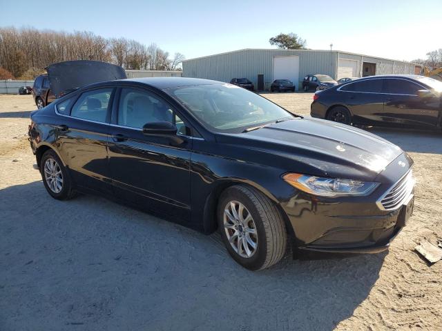 3FA6P0G74HR227010 - 2017 FORD FUSION S BLACK photo 4