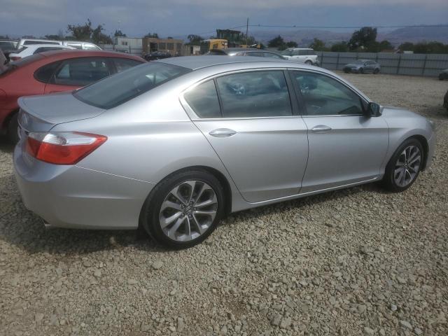 1HGCR2F56DA134420 - 2013 HONDA ACCORD SPORT 银色 照片 3