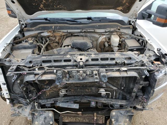1GB2KUEG5JZ332601 - 2018 CHEVROLET SILVERADO K2500 HEAVY DUTY WHITE photo 11