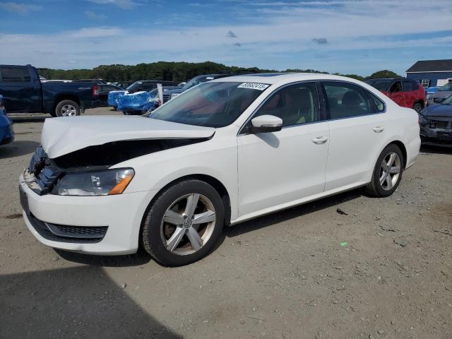 2013 VOLKSWAGEN PASSAT SE, 