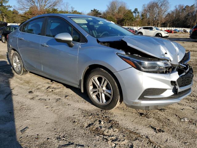 1G1BE5SM9J7141562 - 2018 CHEVROLET CRUZE LT BLUE photo 4