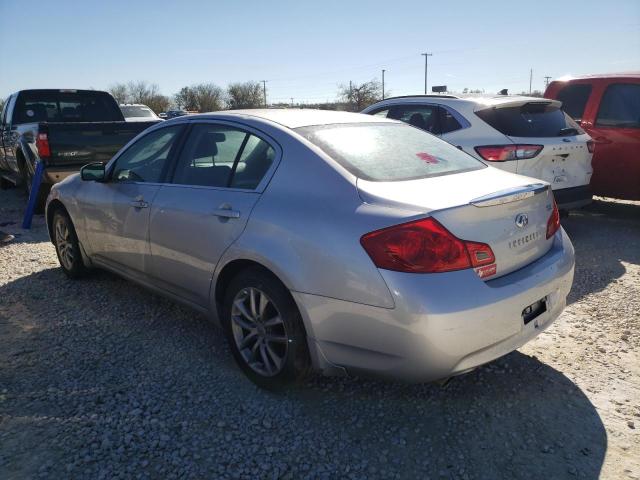 JNKBV61FX7M814318 - 2007 INFINITI G35 SILVER photo 2