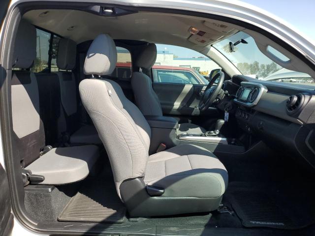 5TFRZ5CN1GX015478 - 2016 TOYOTA TACOMA ACCESS CAB WHITE photo 10